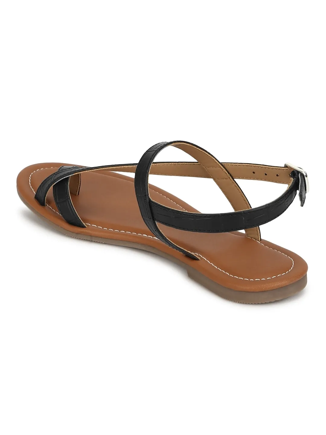 Flache Sandalen mit schwarzem Knöchelriemen aus Croco-PU
