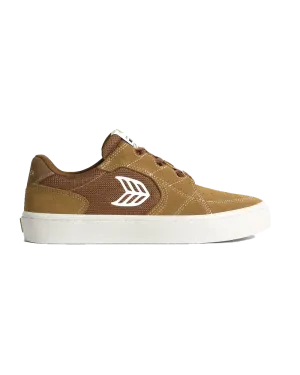 Cariuma Schuhe Hoefler T20 Pro Schuhe in Kamel & Elfenbein