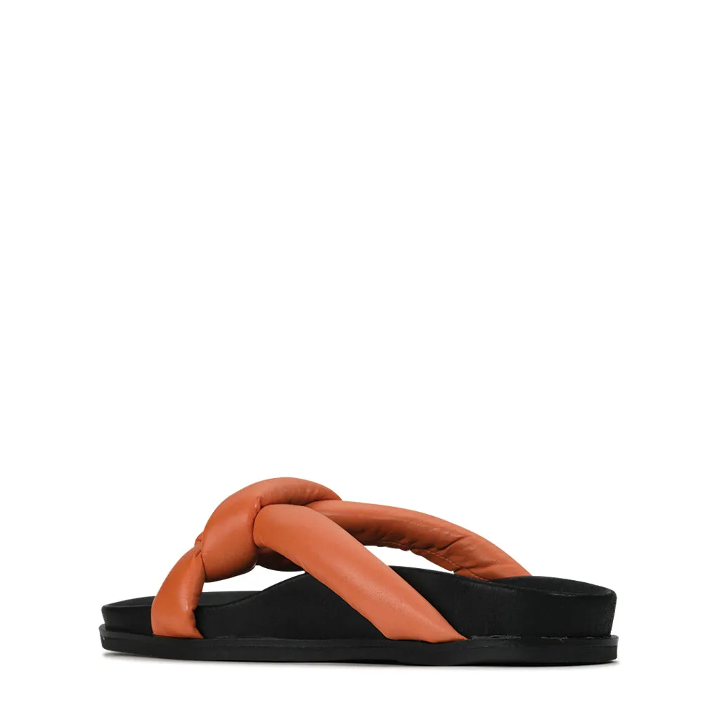 LEDER-SANDALEN MIT KREUZRIEMEN