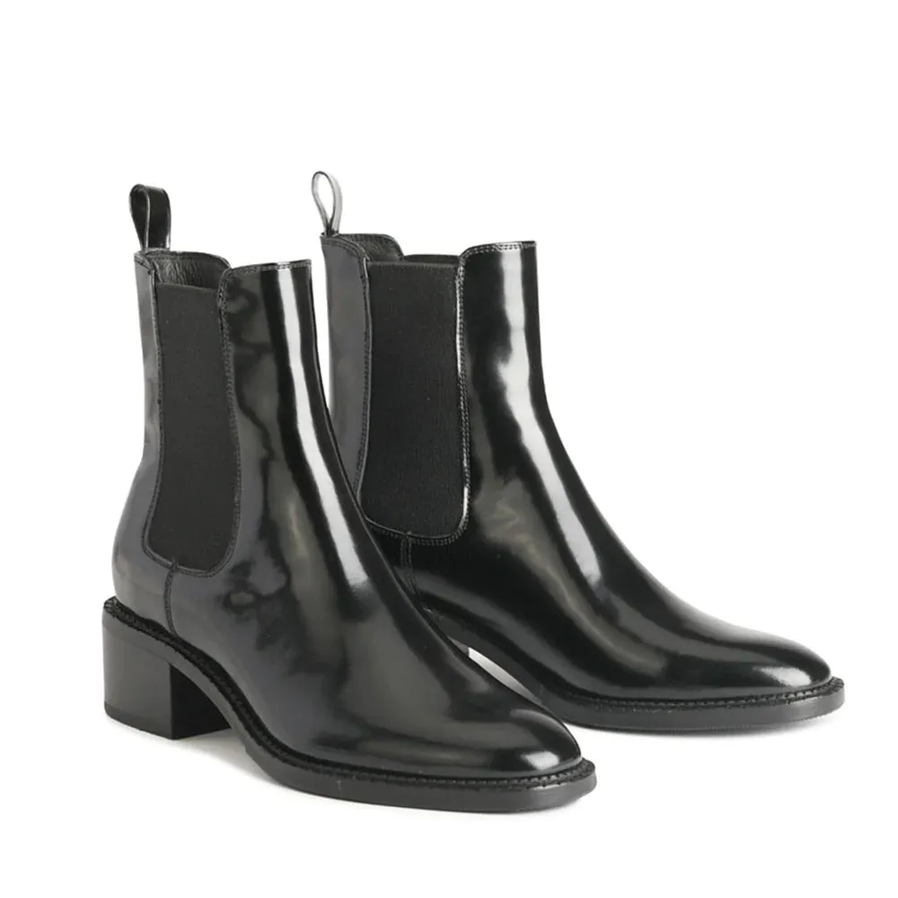 EOS Kenia Black Box Schuhe_Eos