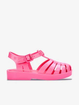 Mädchen Besitz Sandalen in Rosa