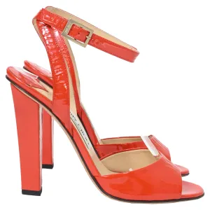 Jimmy Choo High-Heel-Sandalen mit Knöchelriemen in rotem Lackleder_Jimmy-Choo
