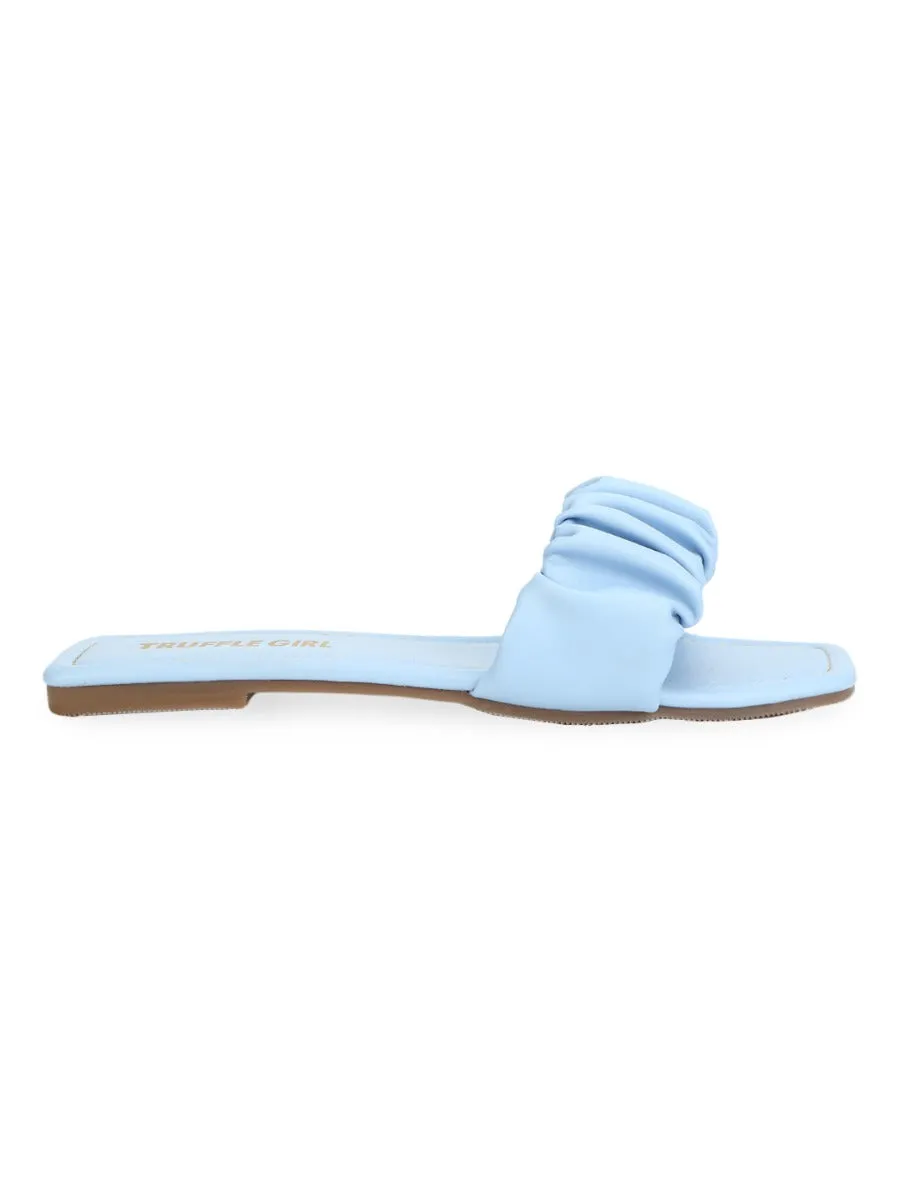 Hellblaue PU-Riemchen-Slipper mit Knitteroptik