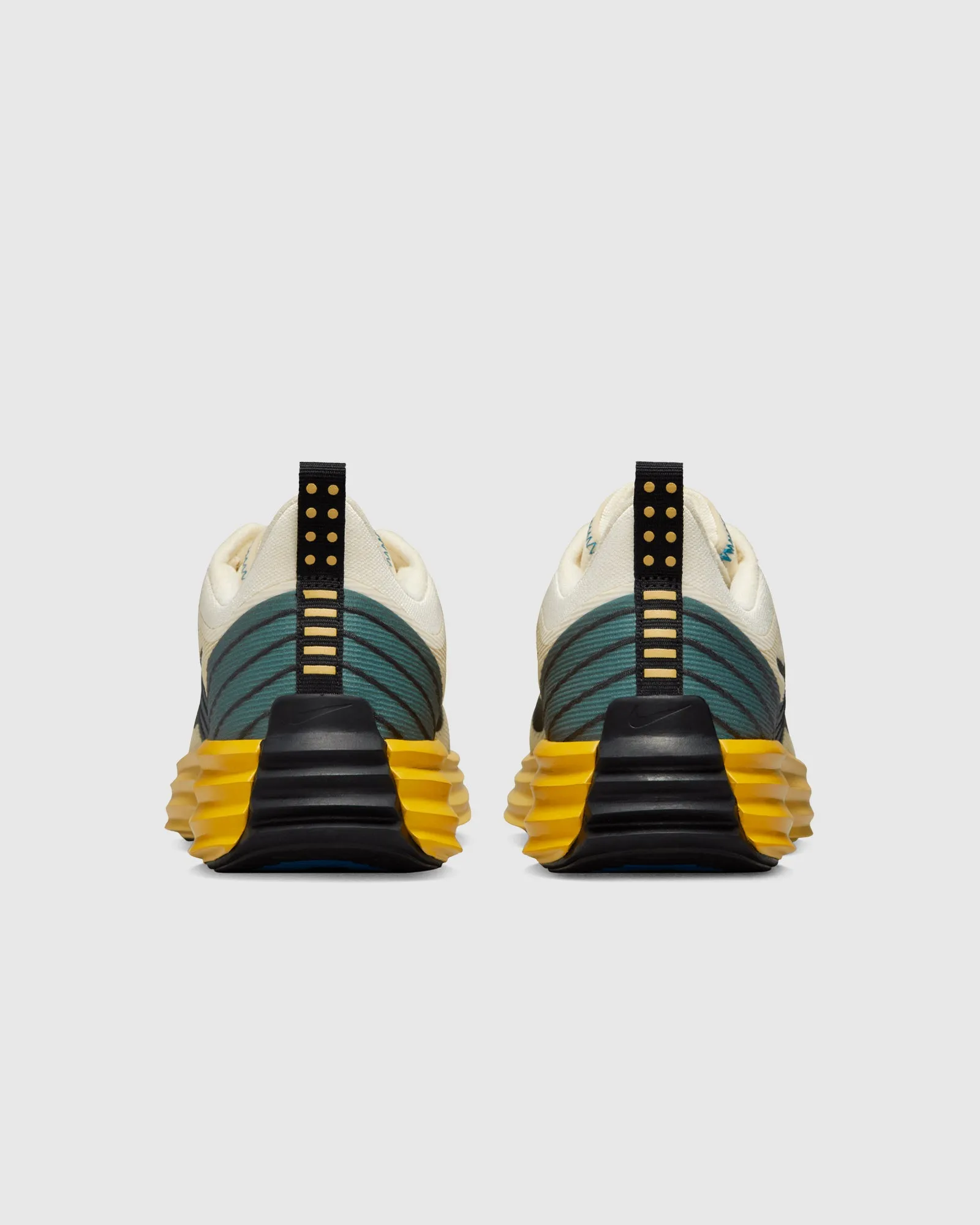 LUNAR ROAM 