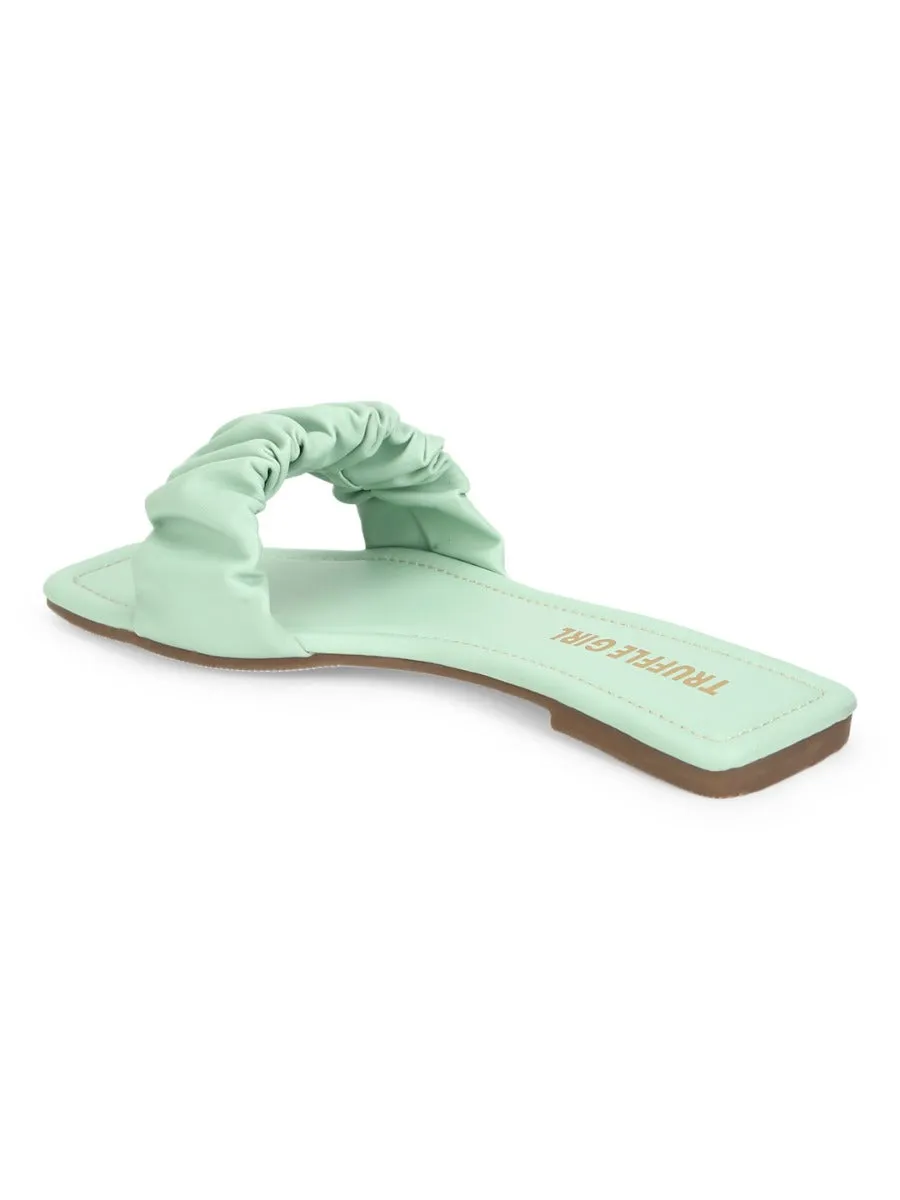 Mintgrüne PU-Riemchen-Slipper mit Knitteroptik