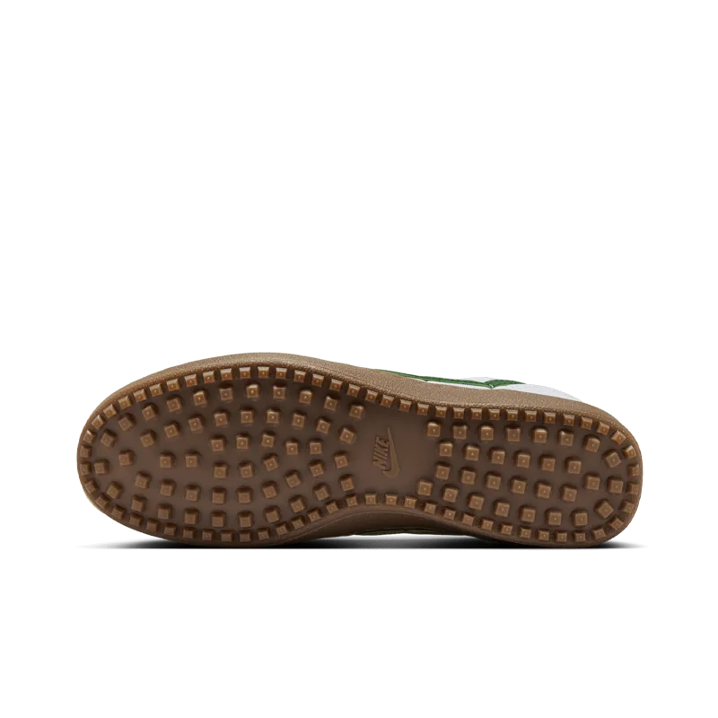Nike Sneakers Field General (D)