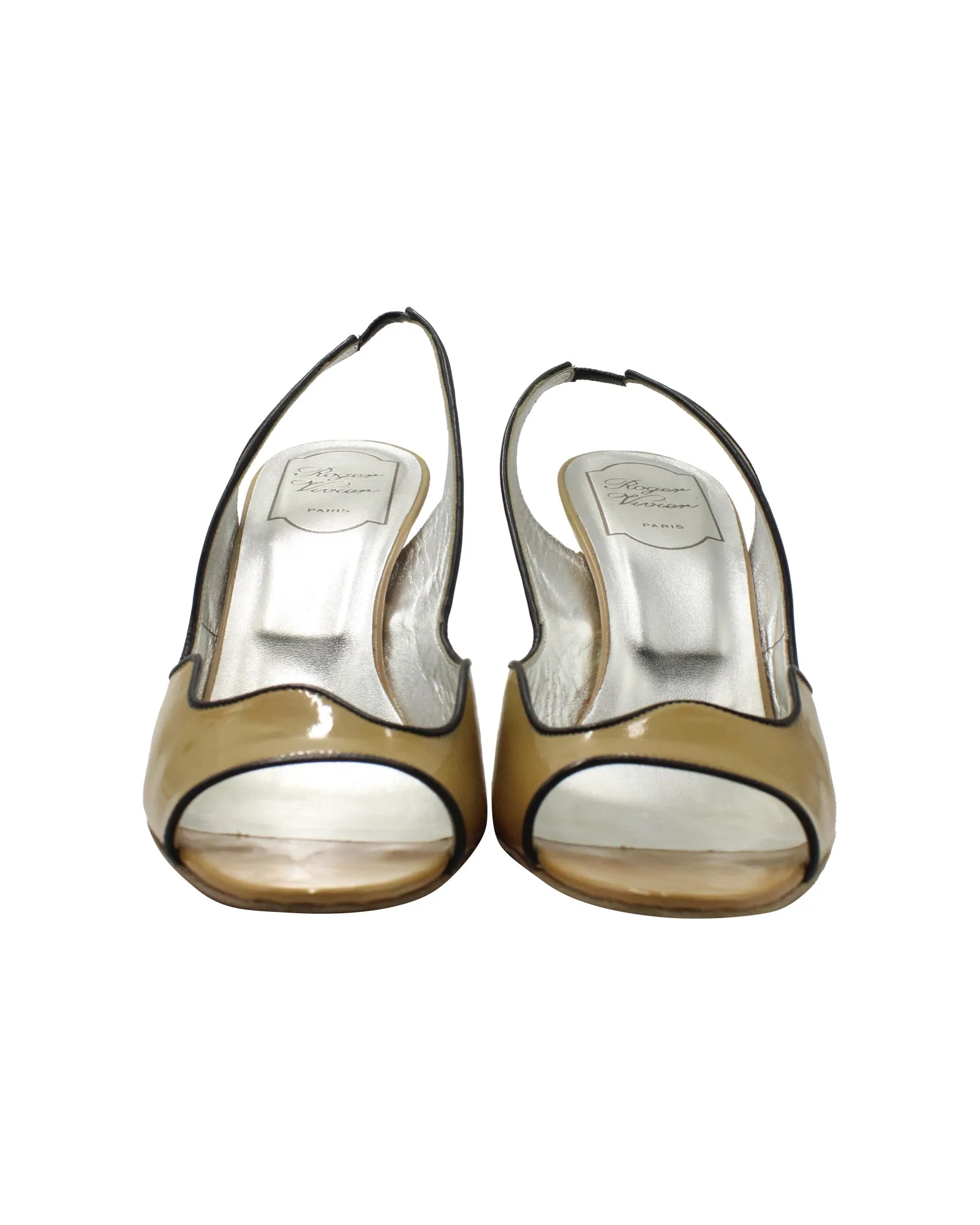 Roger Vivier Wellige Peep-Toe Slingback Sandalen in Kamel-Patentleder