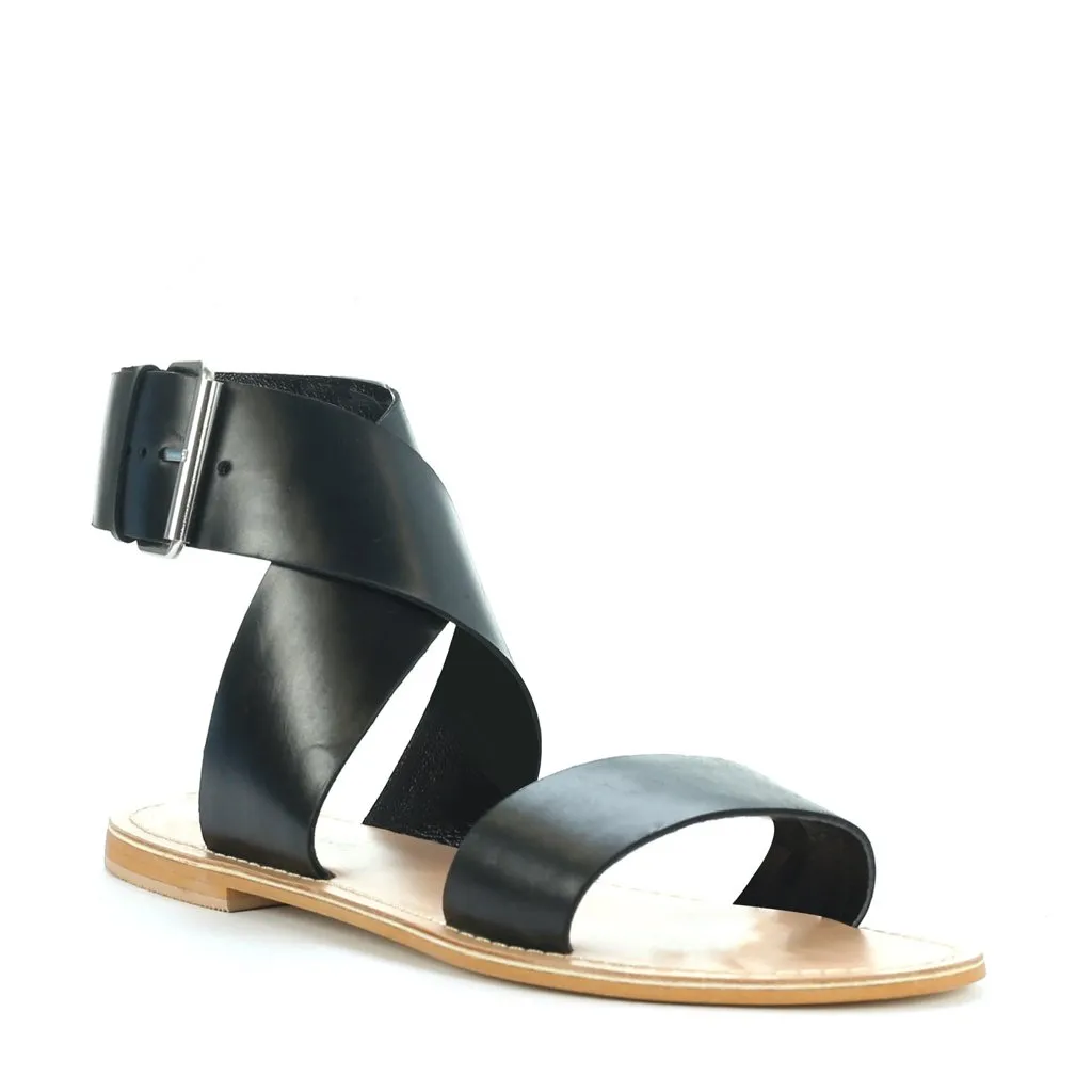 TRIUMPH Riemchensandalen