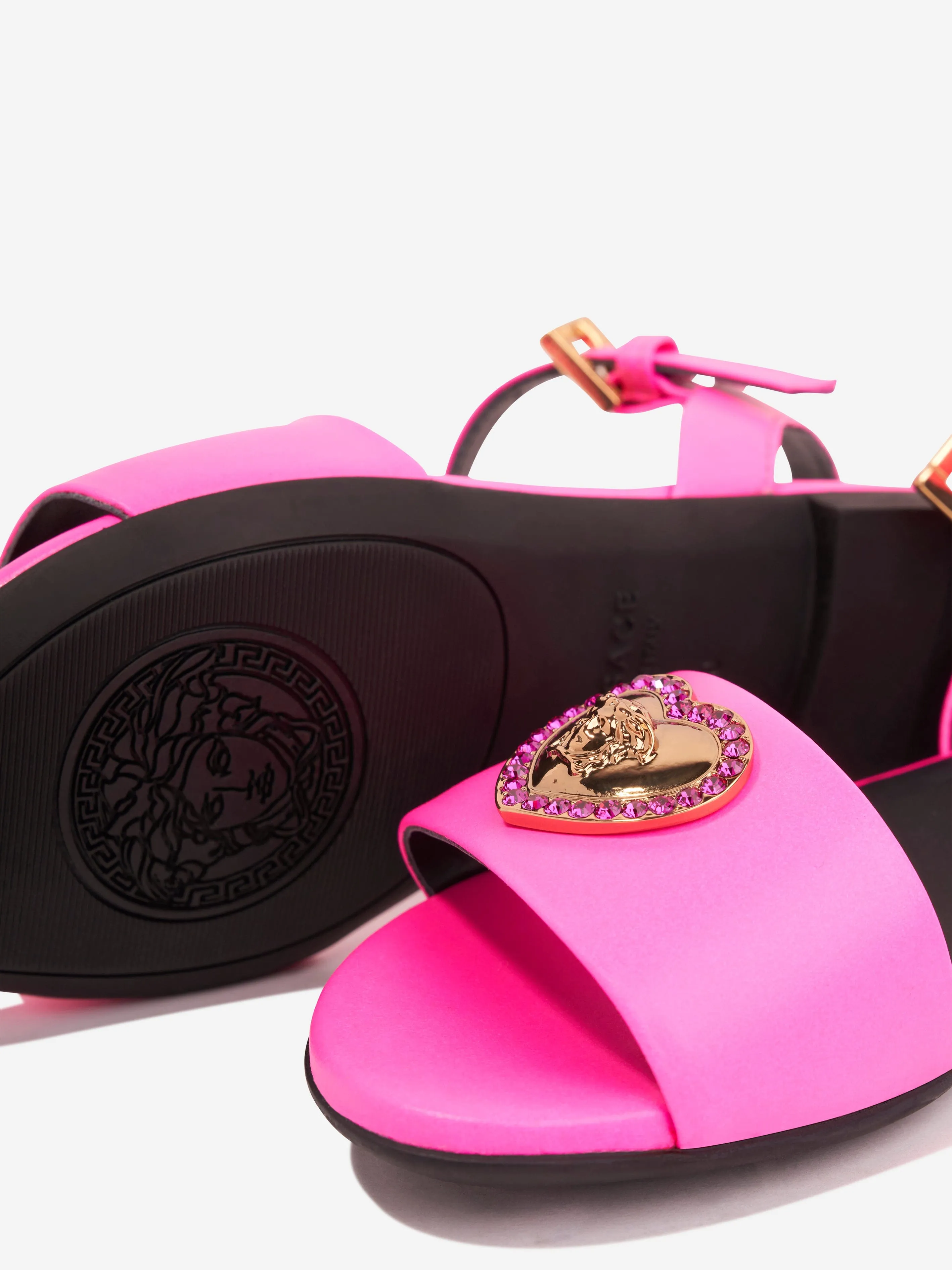 Versace Girls Heart Logo Sandalen in Rosa