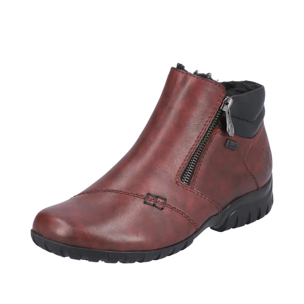 Damenmodell L4655