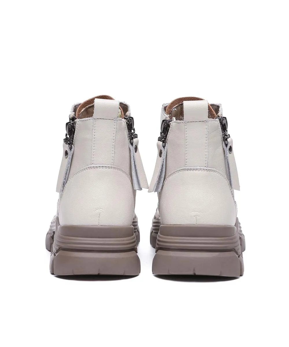 Damenschuhe UGG Stiefel aus Leder im Tallenschritt