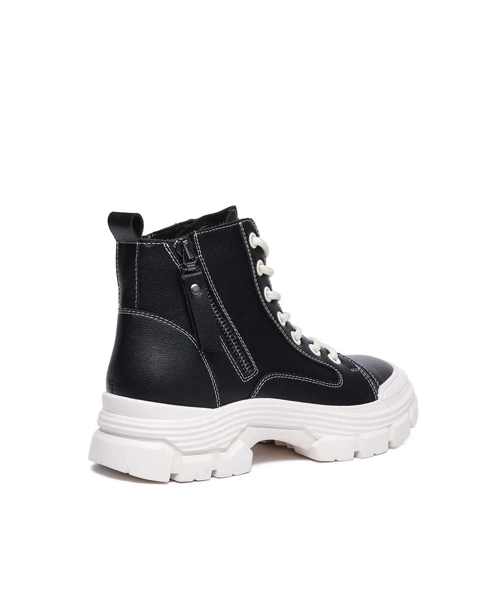 Damenschuhe UGG Stiefel aus Leder im Tallenschritt