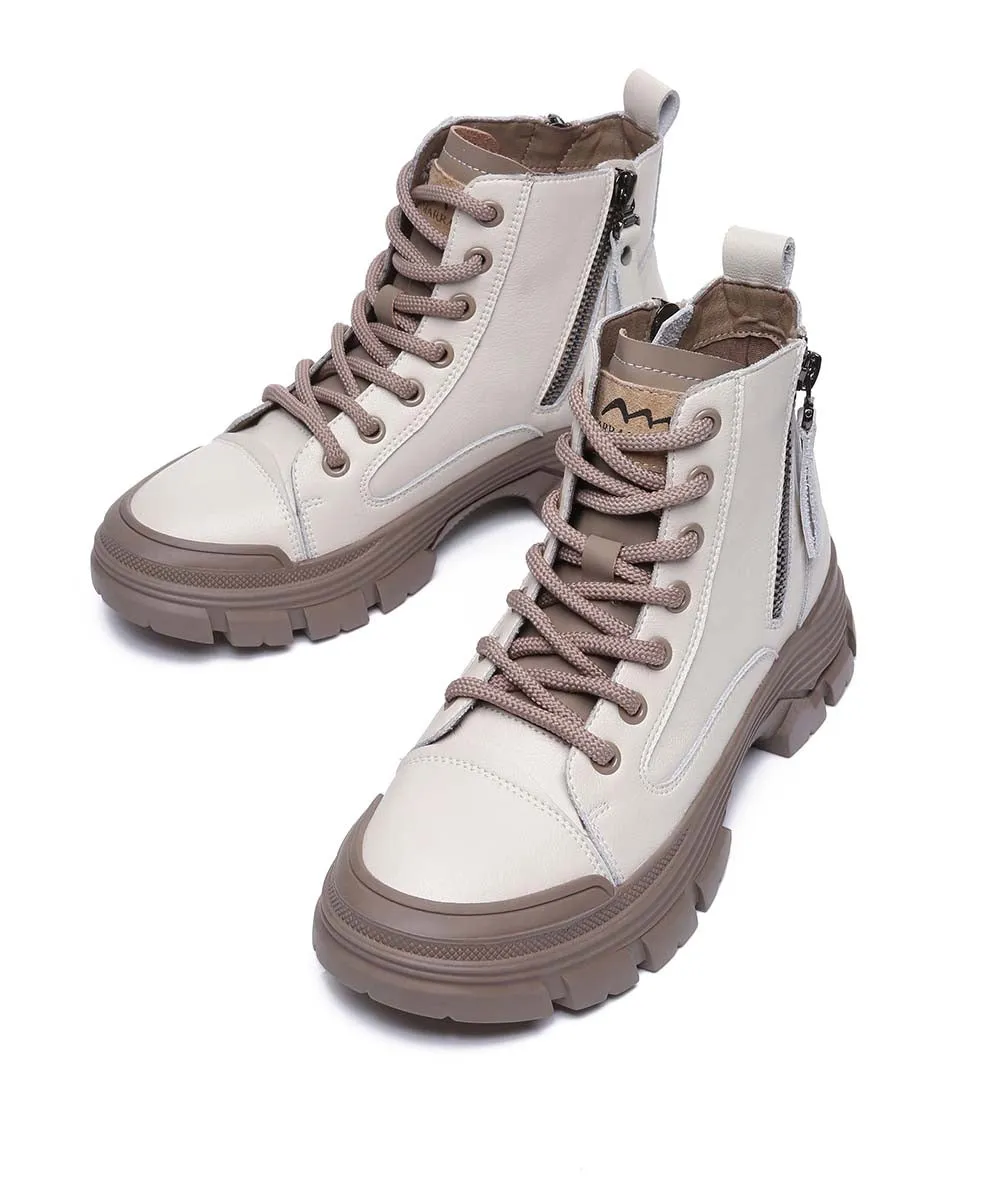 Damenschuhe UGG Stiefel aus Leder im Tallenschritt
