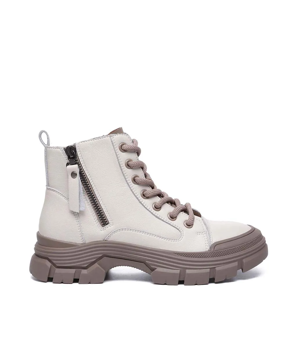 Damenschuhe UGG Stiefel aus Leder im Tallenschritt